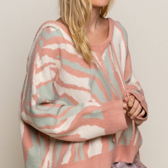 POL Zebra Print High-Low Hooded Sweater - Picture 3 of 5